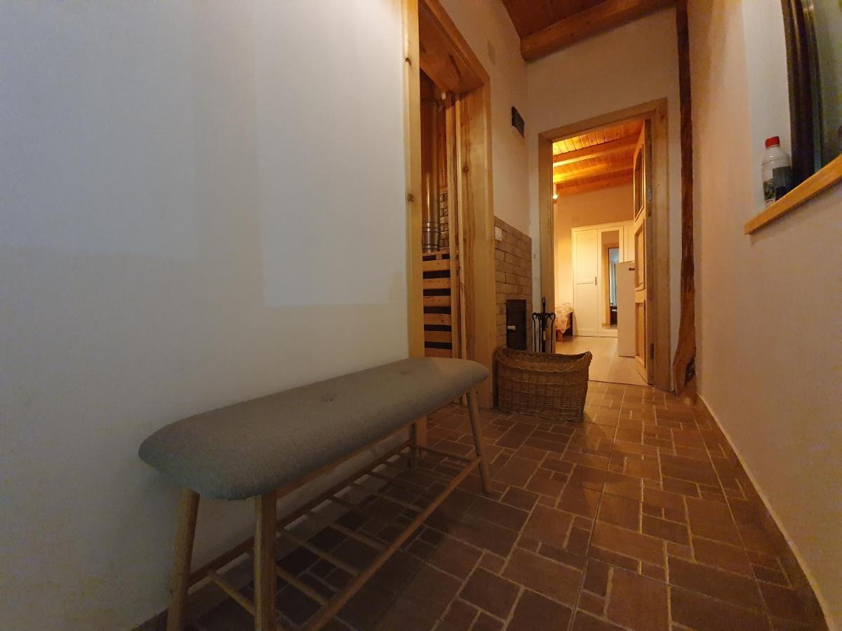 Hotel Casa Axa à Paraul Carjei Extérieur photo