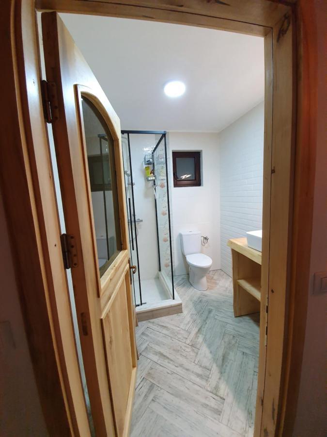 Hotel Casa Axa à Paraul Carjei Extérieur photo